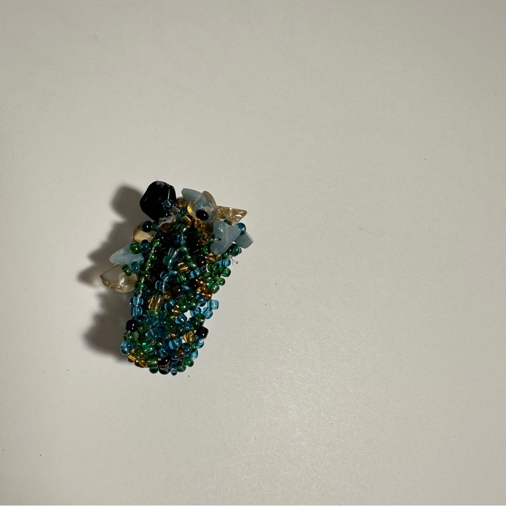 beaded crystal statement ring - Picture 6 of 6
